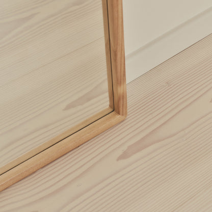 Arden - Specchio ad Arco in Legno Chiaro a Figura Intera 160cm x 60cm