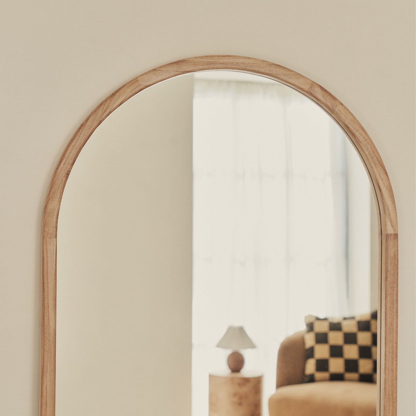 Arden - Specchio ad Arco in Legno Chiaro a Figura Intera 160cm x 60cm