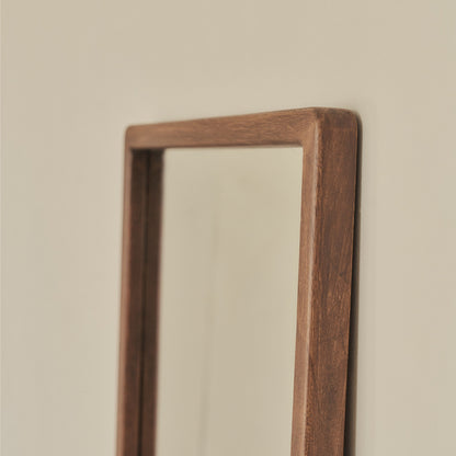 Arden - Specchio Intero in Legno Scuro 140cm x 45cm