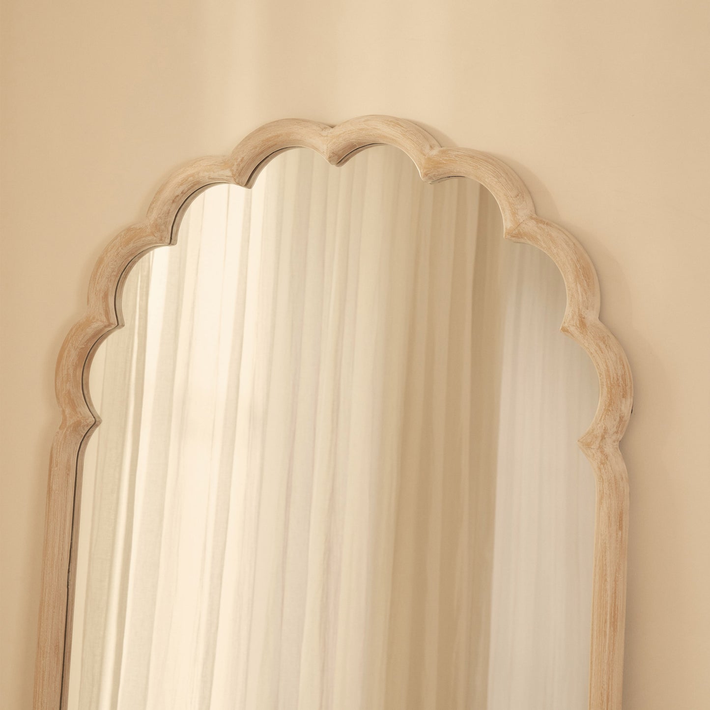 Safi - Specchio Grande ad Arco in Legno Lavato Bianco a Figura Intera 190cm x 90cm