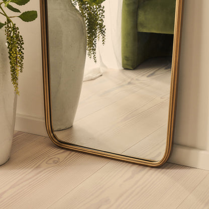Louis - Specchio in Metallo Curvo a Figura Intera Oro 160cm x 60cm