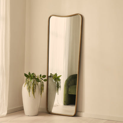Louis - Specchio in Metallo Curvo a Figura Intera Oro 160cm x 60cm