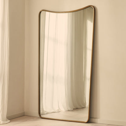 Louis - Specchio Curvo in Metallo a Figura Intera Oro 180cm x 100cm