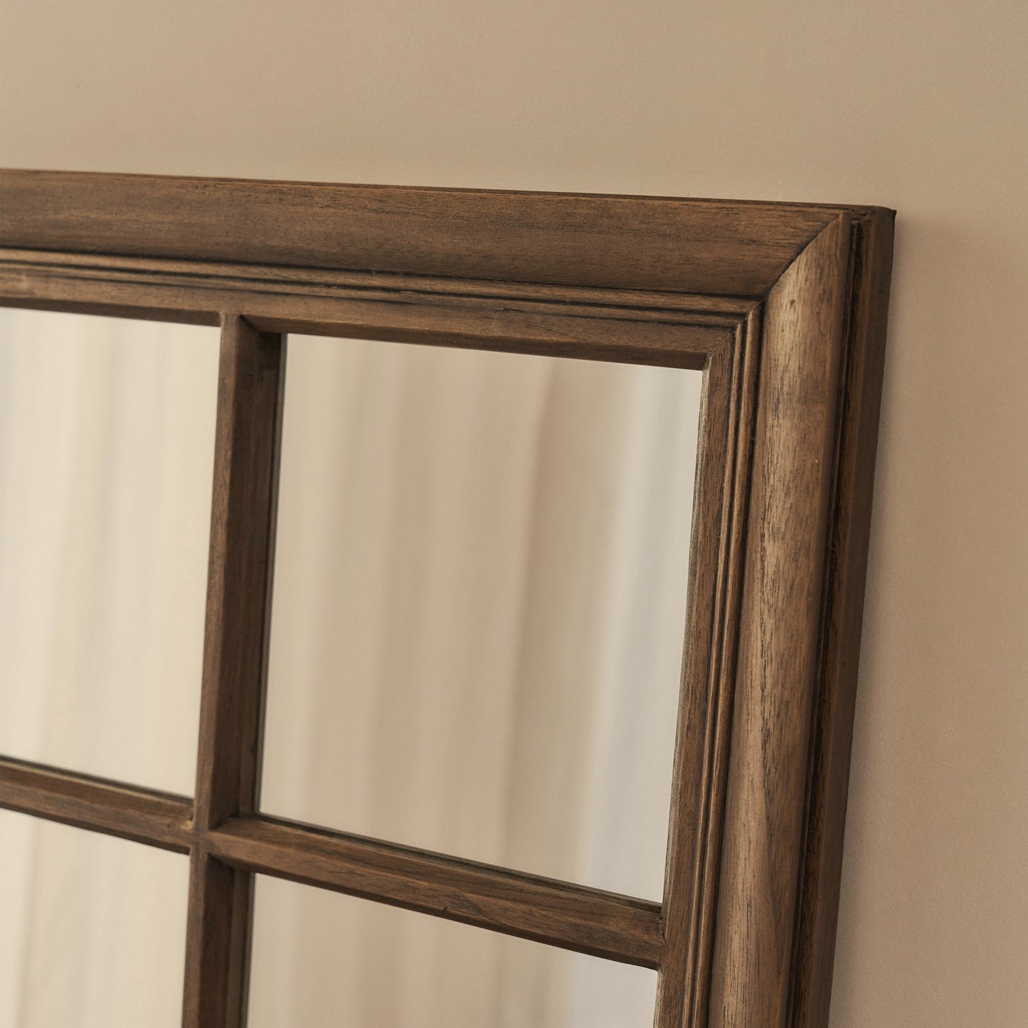 Sasha - Specchio a Finestra Rettangolare Shabby Chic in Legno Scuro 134cm x 70cm