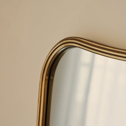 Louis - Specchio Sopracamino a Arco in Metallo Oro 90cm x 75cm
