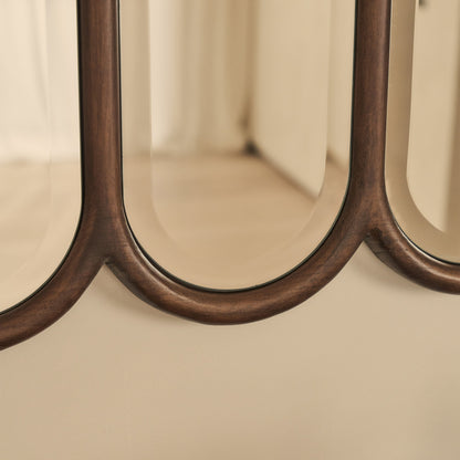 Reims - Specchio in Legno ad Arco con Pannelli in Legno Scuro 120cm x 80cm