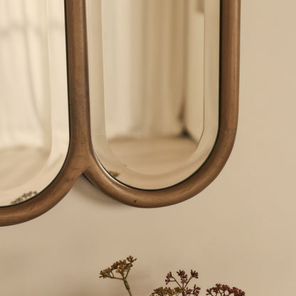 Reims - Specchio in Legno ad Arco con Pannelli in Legno Caldo 120 cm x 80 cm