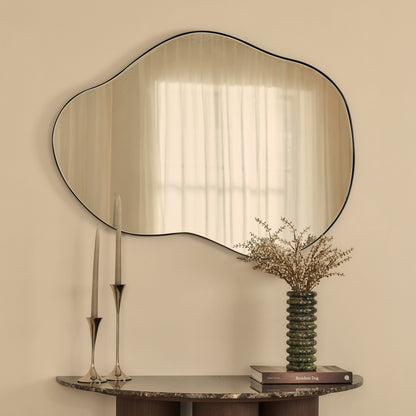 Ava - Specchio Irregolare a Forma di Stagno Nero 100cm x 70cm