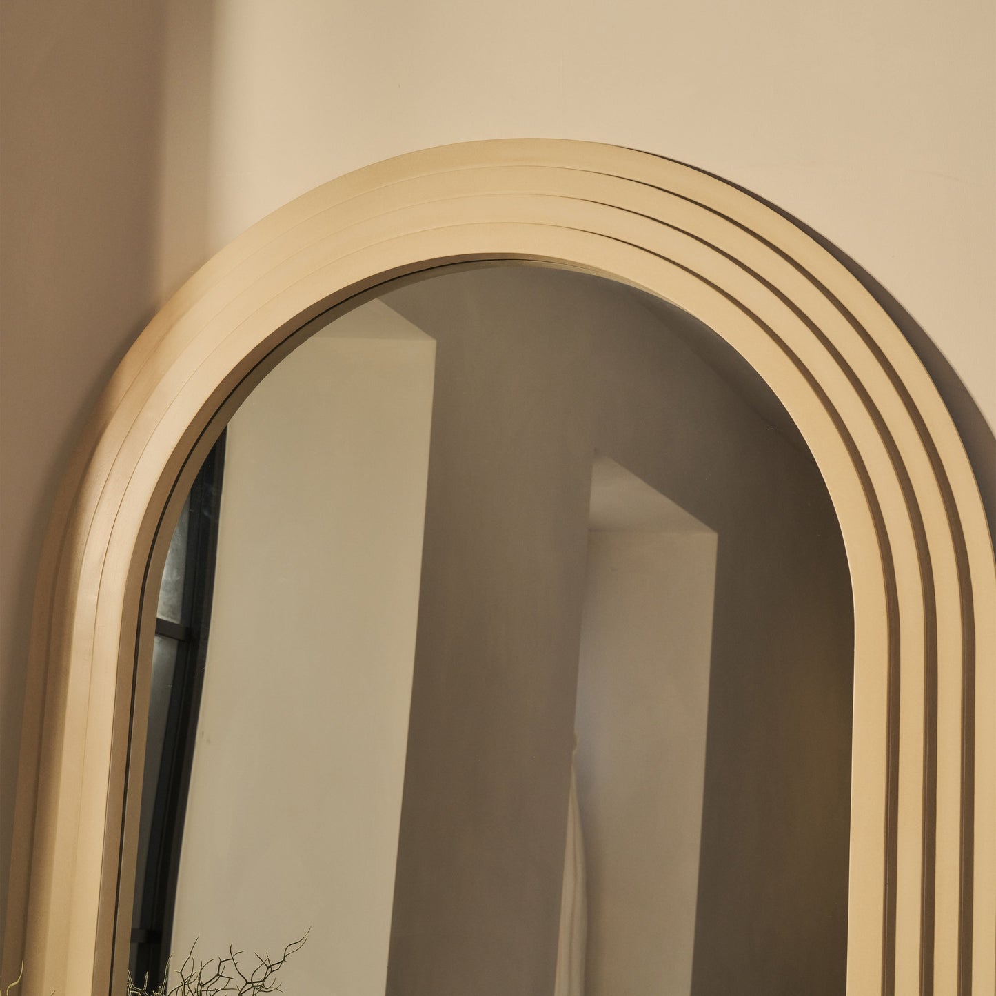 Luciana - Specchio Sopracamino ad Arco in Cemento 120cm x 100cm