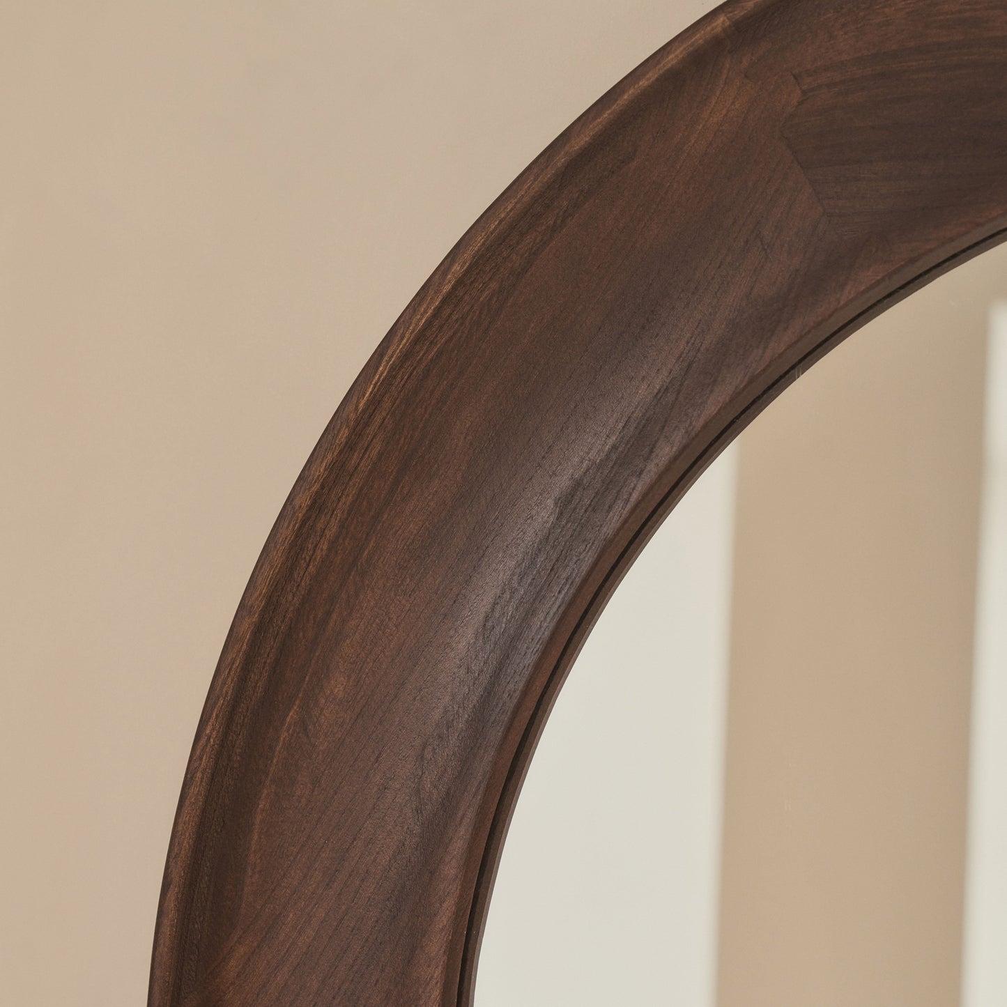 Porta - Specchio Grande ad Arco in Legno Scuro a Figura Intera 180cm x 90cm
