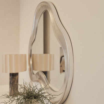 Riva - Specchio Irregolare a Forma di Stagno Cromo Spazzolato 120cm x 90cm