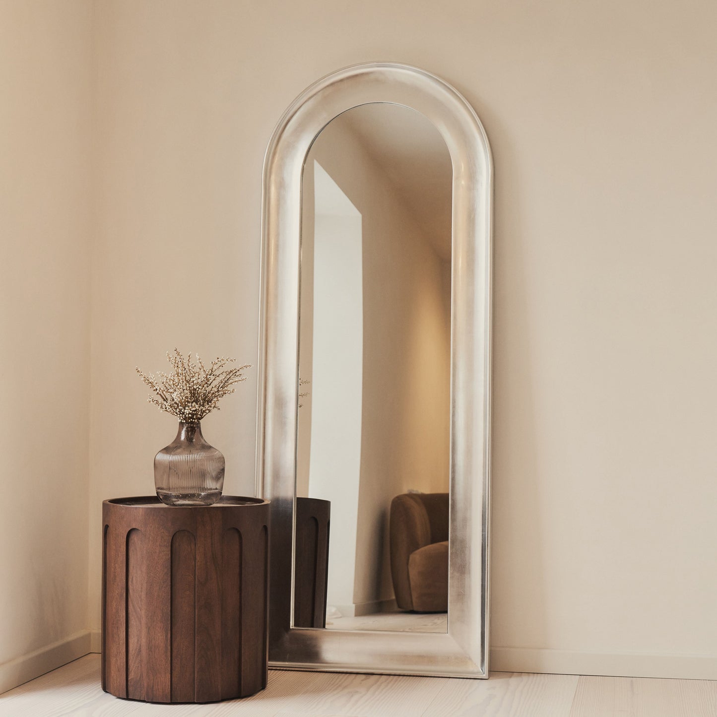 Porta - Specchio Grande ad Arco Cromo Spazzolato a Figura Intera 180cm x 70cm