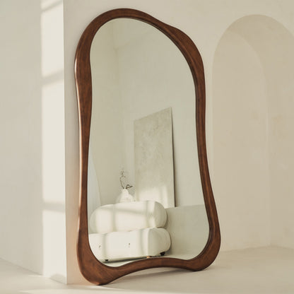 Arcurva - Specchio Irregolare Grande in Legno Scuro a Figura Intera 190 cm x 120 cm