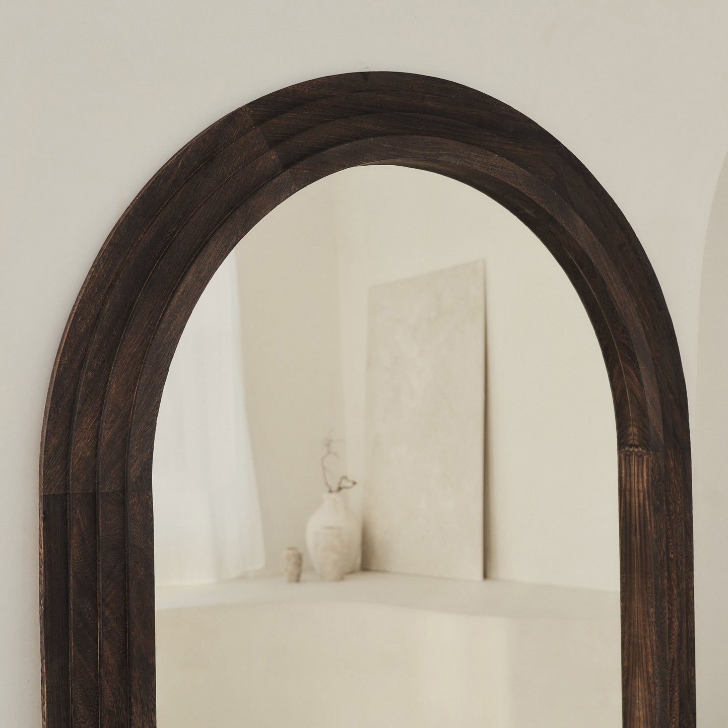 Luciana - Specchio in Legno Bruciato ad Arco Figura Intera 180cm x 110cm