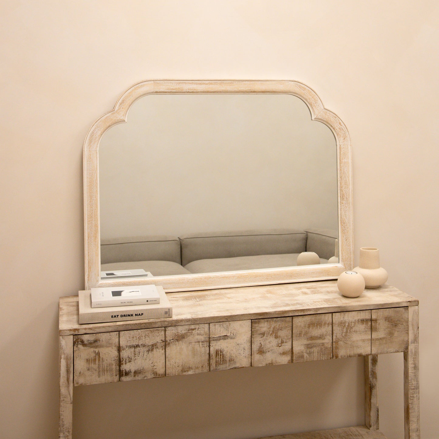 Elena - Specchio ad Arco in Legno Lavato Bianco 100cm x 75cm