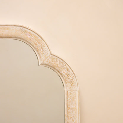 Elena - Specchio ad Arco in Legno Lavato Bianco 100cm x 75cm