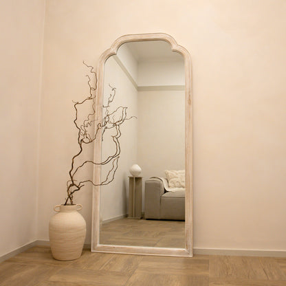 Elena - Specchio ad Arco a Figura Intera in Legno Lavato Bianco 170cm x 75cm
