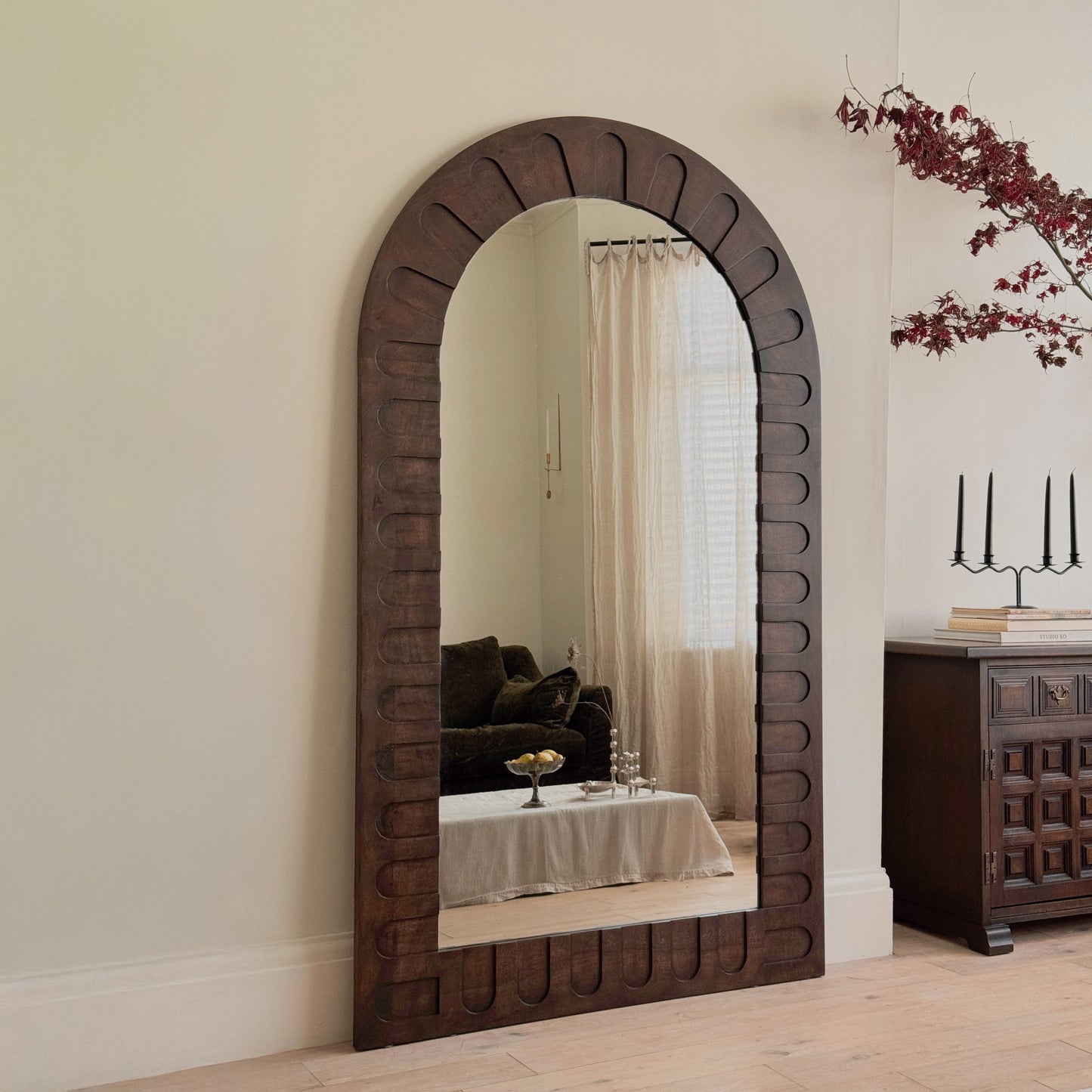 Valor - Specchio ad Arco Premium Grande in Legno Scuro 190cm x 110cm