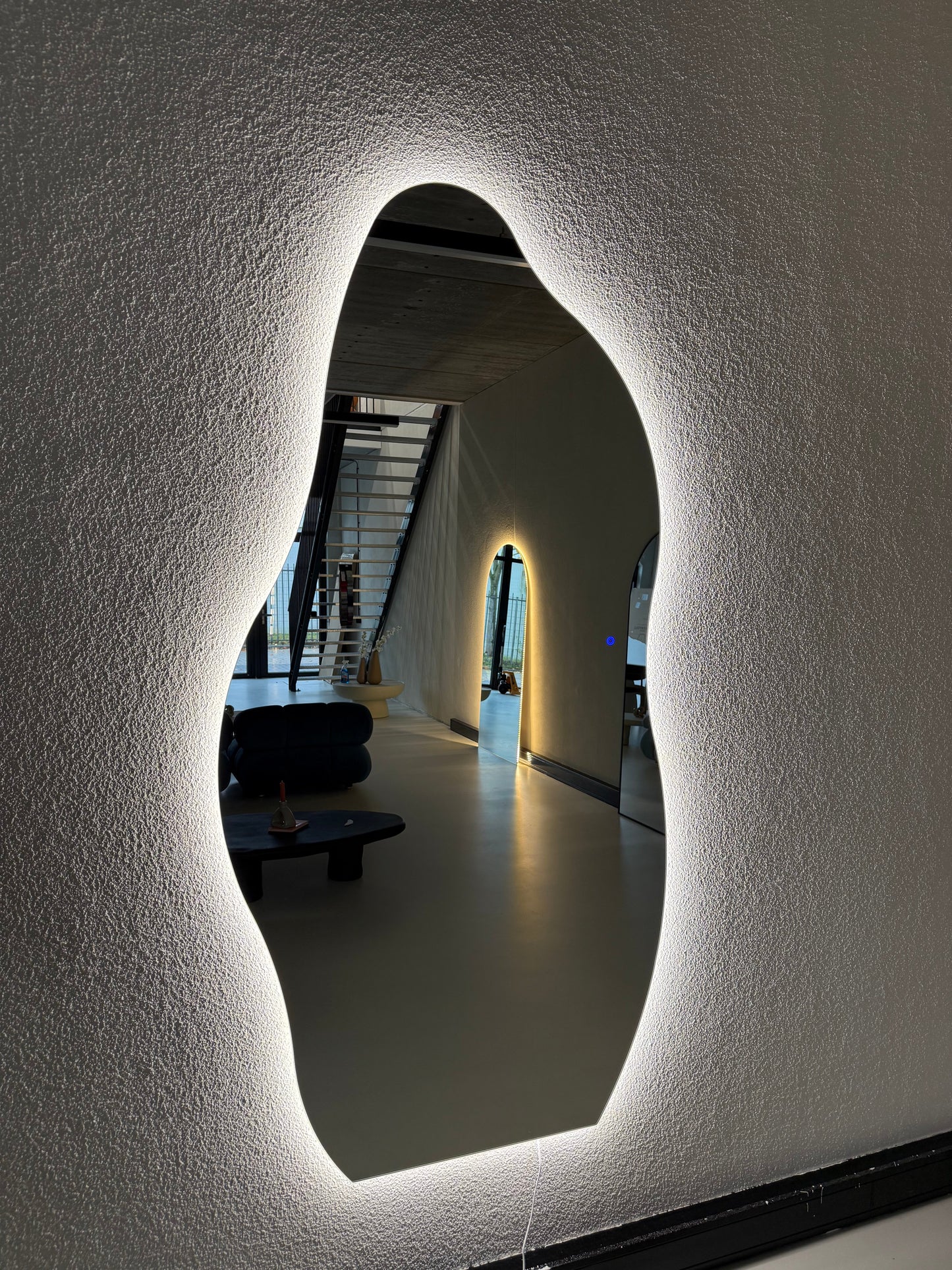 Specchio da Parete Yves con Illuminazione LED Integrata - 200cm x 100cm