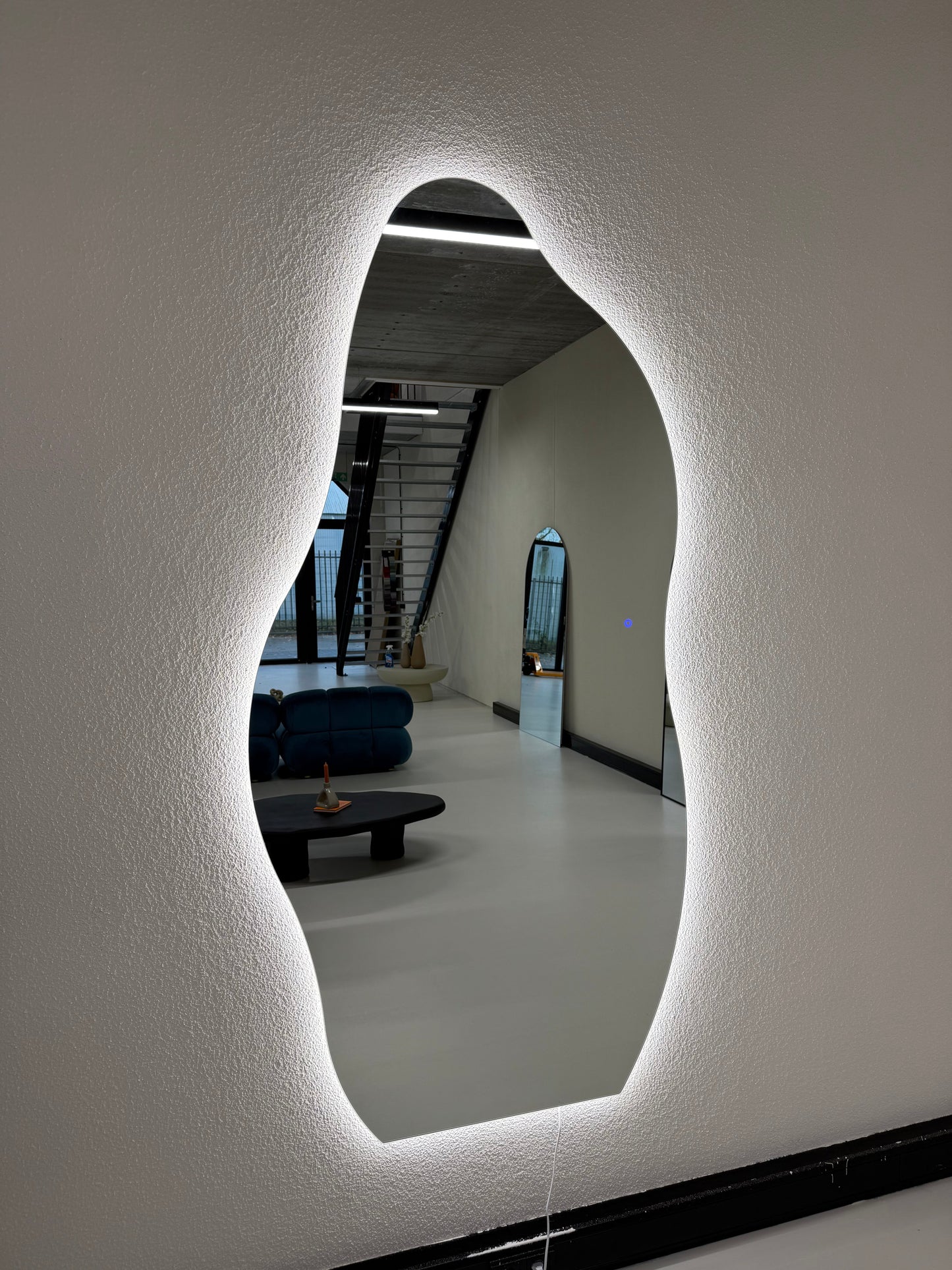 Specchio da Parete Yves con Illuminazione LED Integrata - 200cm x 100cm