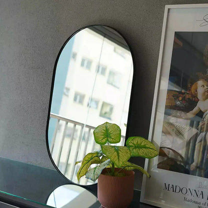 Miroir Mural Ovale Pill - Design Minimaliste et Sophistiqué