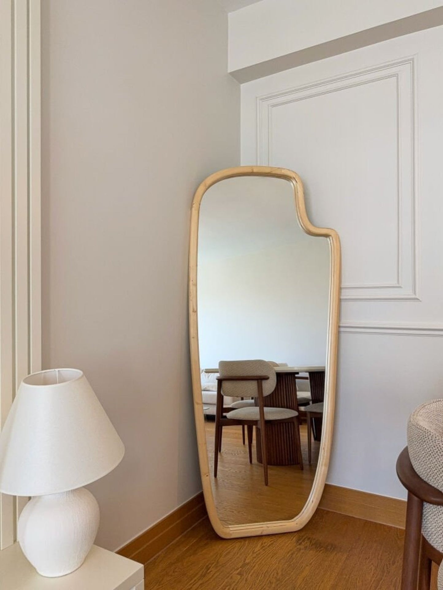 Lene – Specchio Organico in Legno 180x80 cm