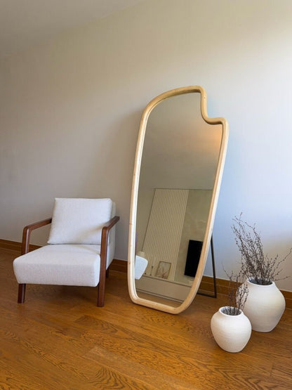 Lene – Specchio Organico in Legno 180x80 cm